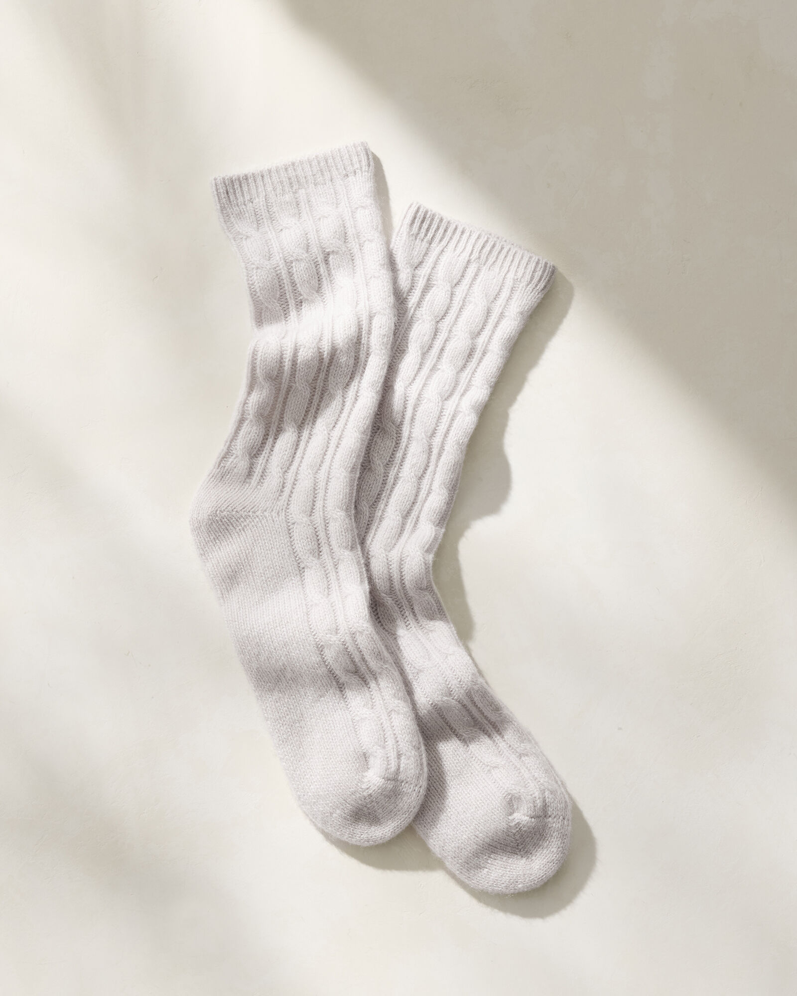 Mens Cable Knit Socks