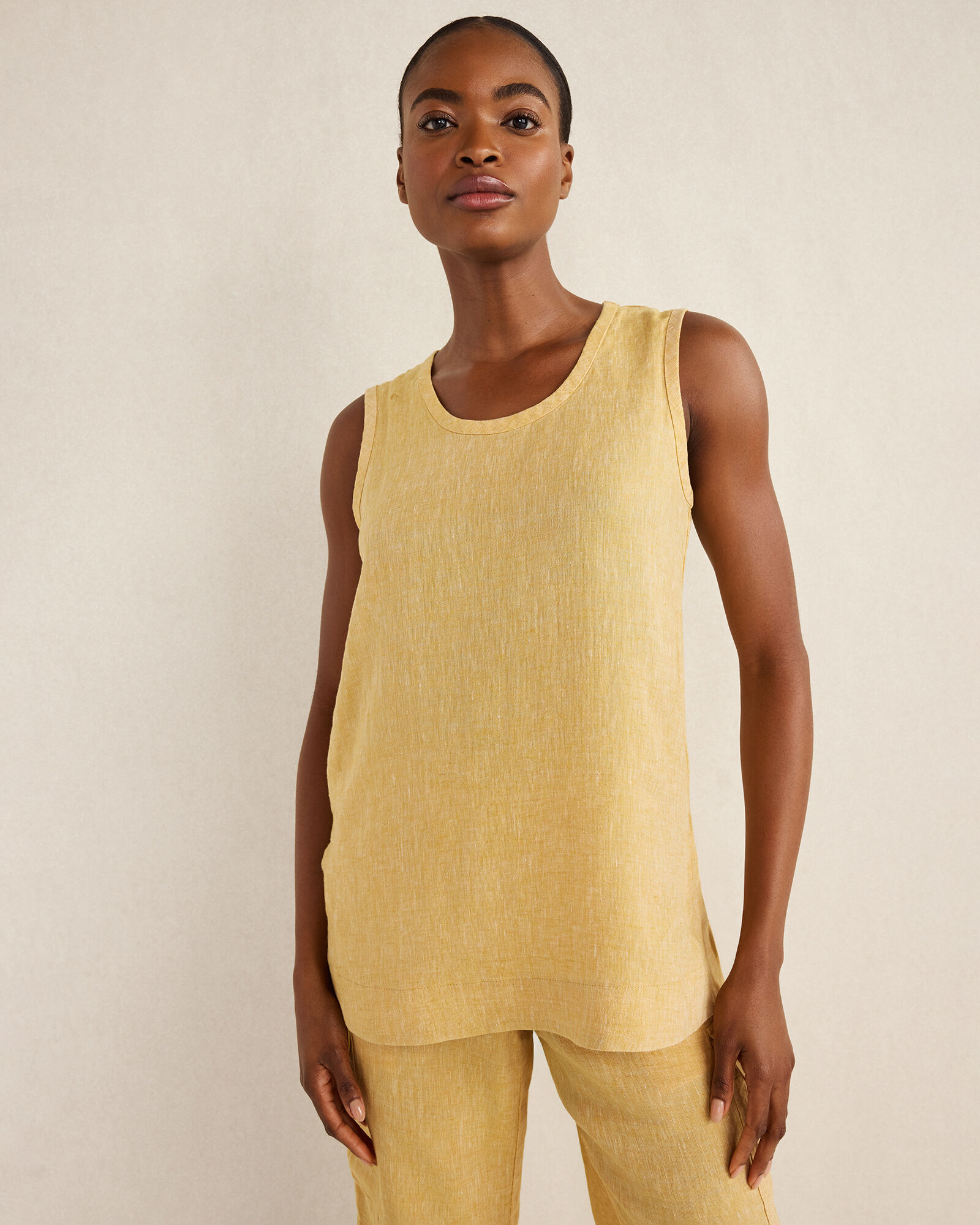 Linen Scoop Neck Tunic