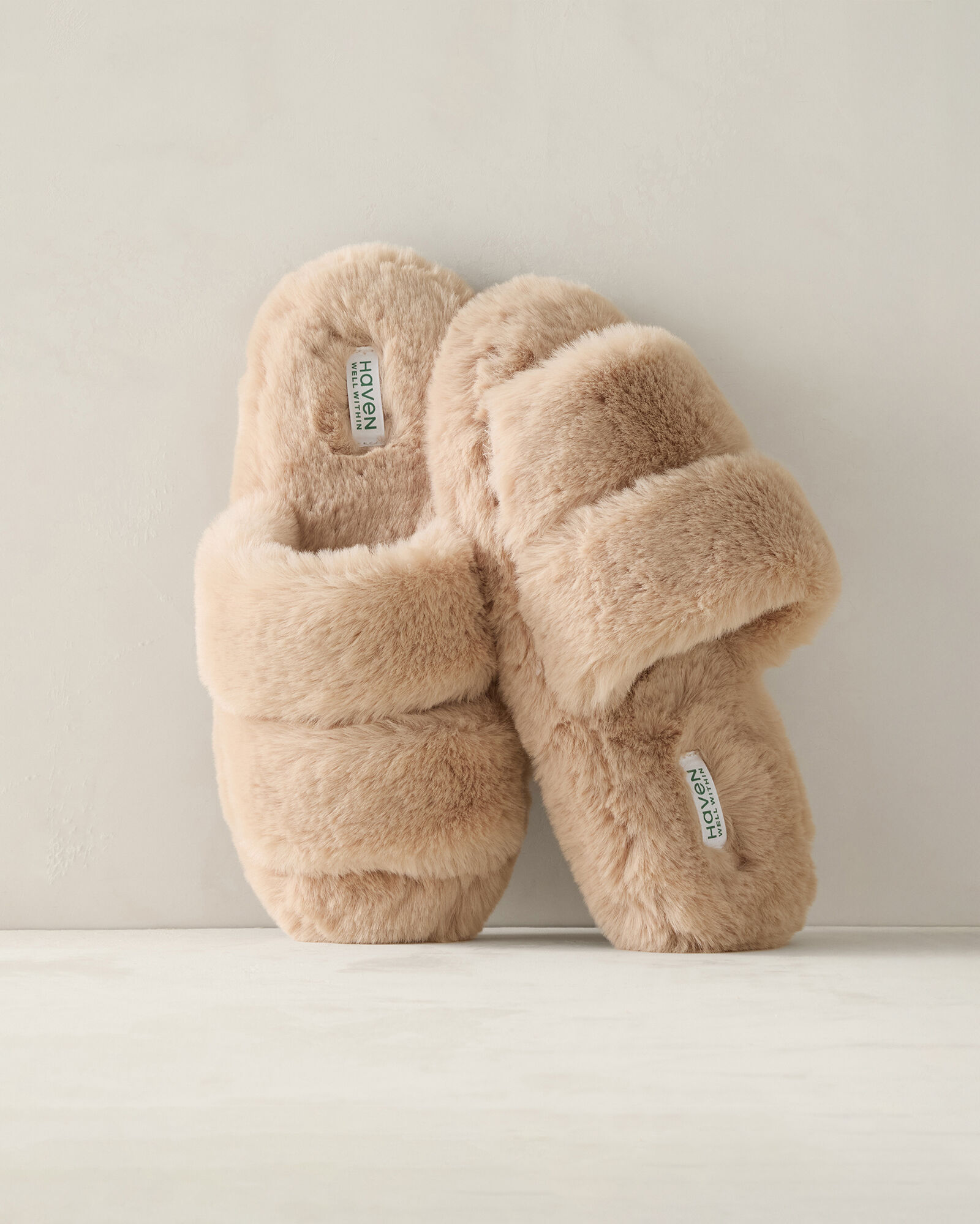 Faux Fur Banded Slippers